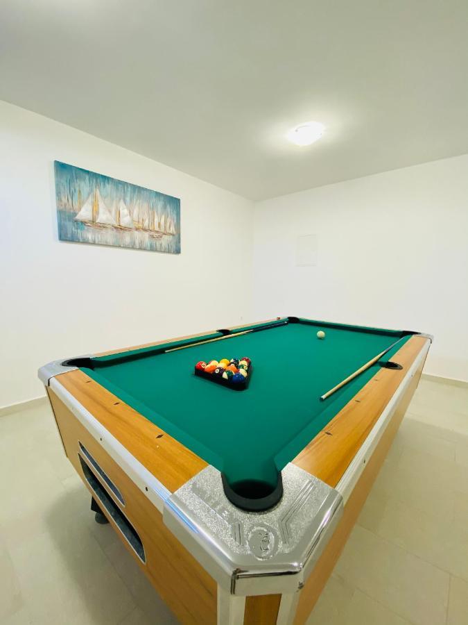 Holiday Home Mb Ražanj Buitenkant foto