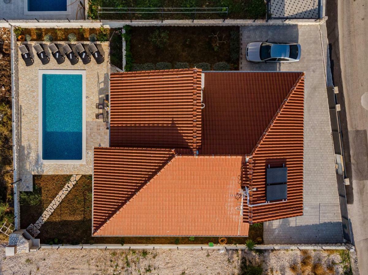 Holiday Home Mb Ražanj Buitenkant foto
